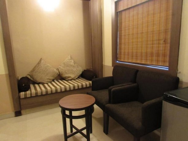 Sandalwood Hotel & Retreat