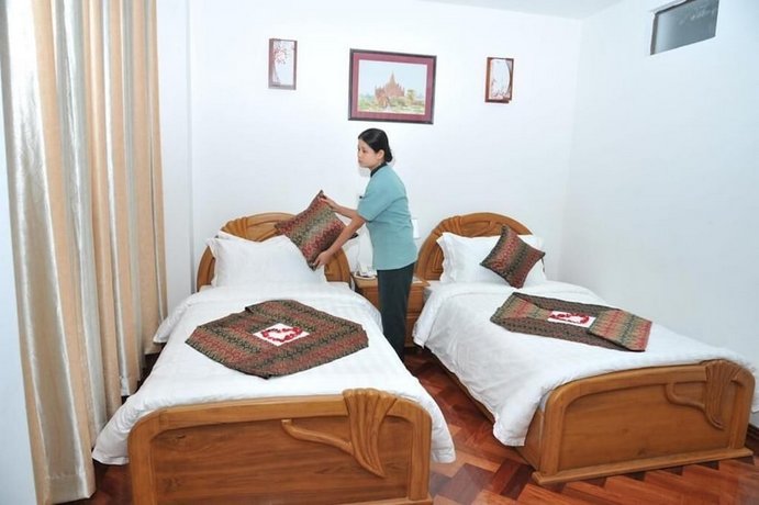 Hotel 76