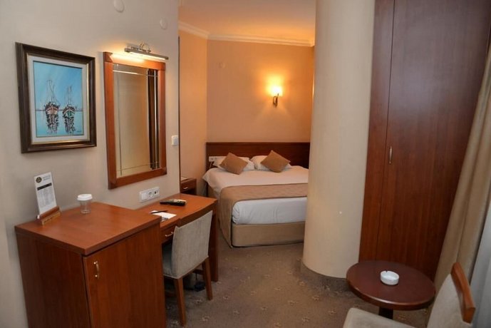 Golden Rest Hotel