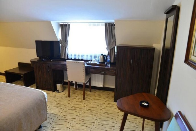 Golden Rest Hotel
