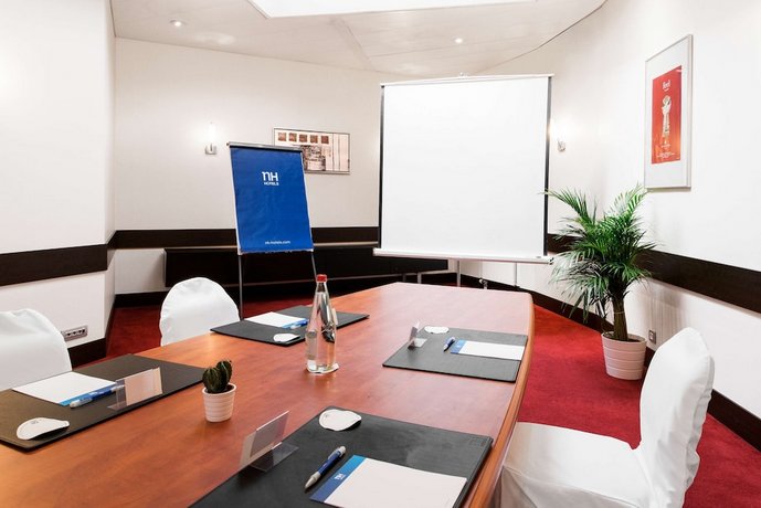 NH Geneva Airport Hotel