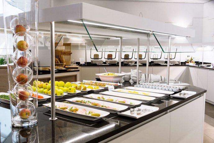 NH Geneva Airport Hotel