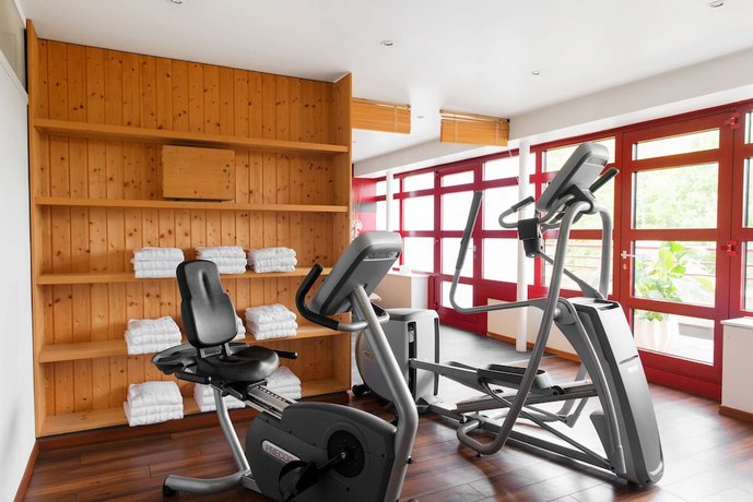 NH Geneva Airport Hotel