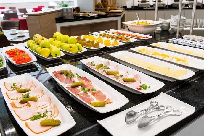 NH Geneva Airport Hotel