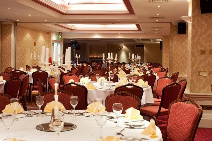 Carnegie Court Hotel