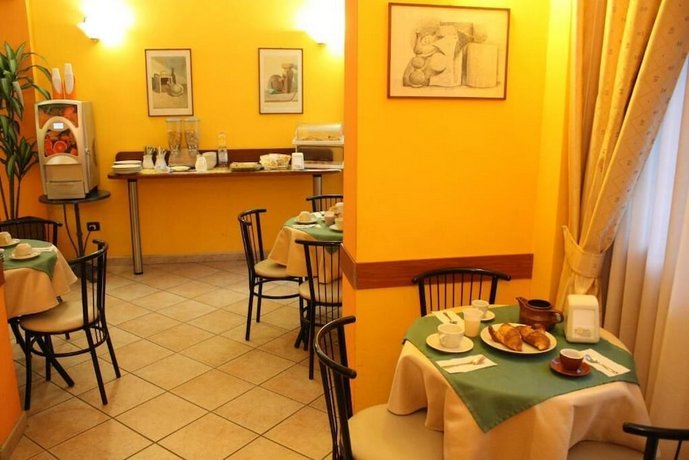 Hotel Sara Milan