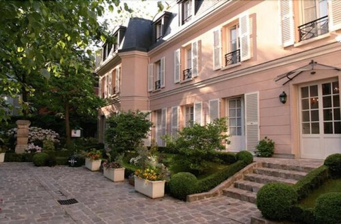 Hotel des Grandes Ecoles