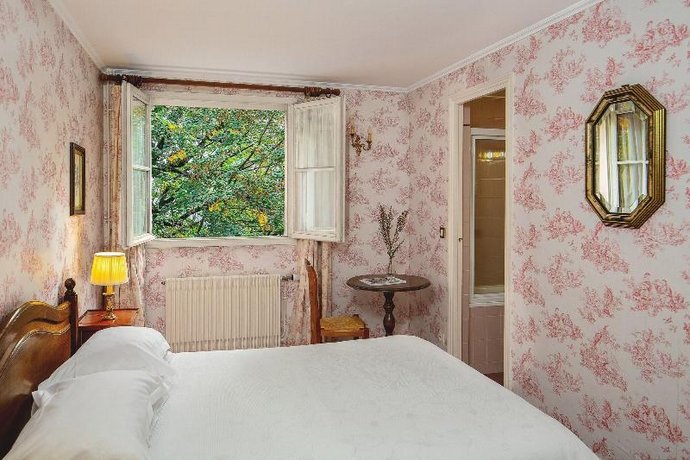 Hotel des Grandes Ecoles