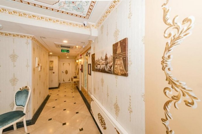 Hotel 1453