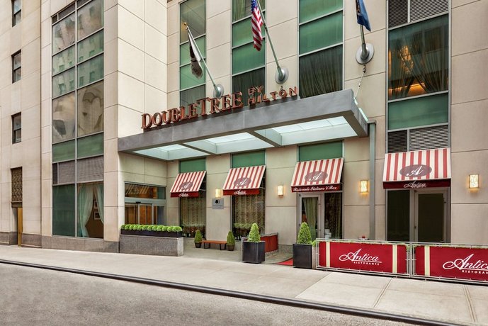 DoubleTree by Hilton New York Downtown Lower Manhattan United States thumbnail
