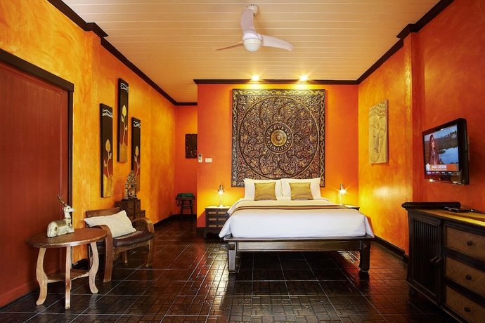 Baan Manuchang Villa