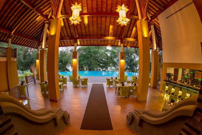 Amaya Signature Kandalama Dambulla