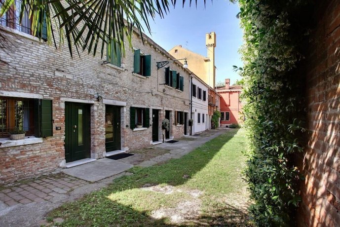 Alloggi Marinella