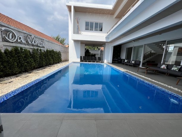 DaVinci Pool Villa Pattaya