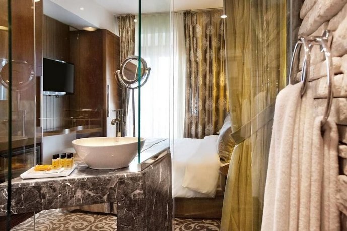 Pera Center Hotel & Spa