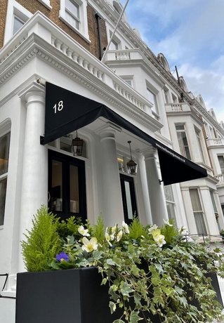 Oxford Hotel London