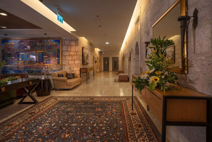 the sephardic house hotel in the Jewish quarter