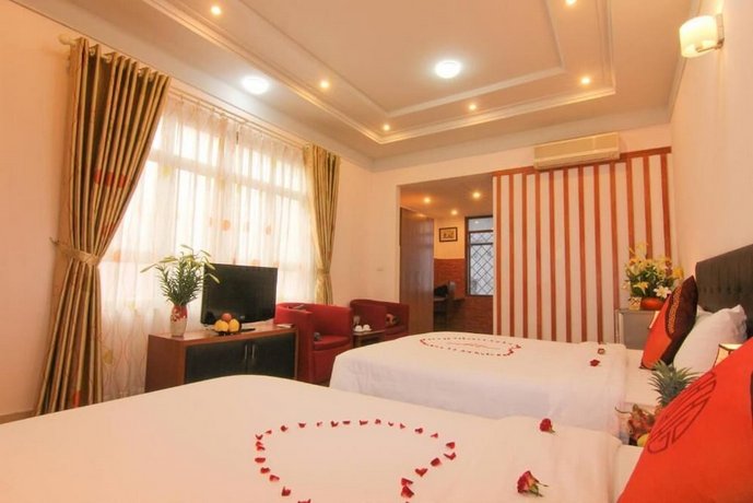 Urban Alley Hotel