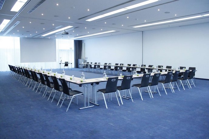 IntercityHotel Frankfurt Airport