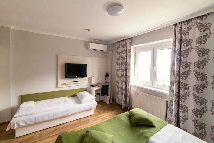 Arion Airport Hotel