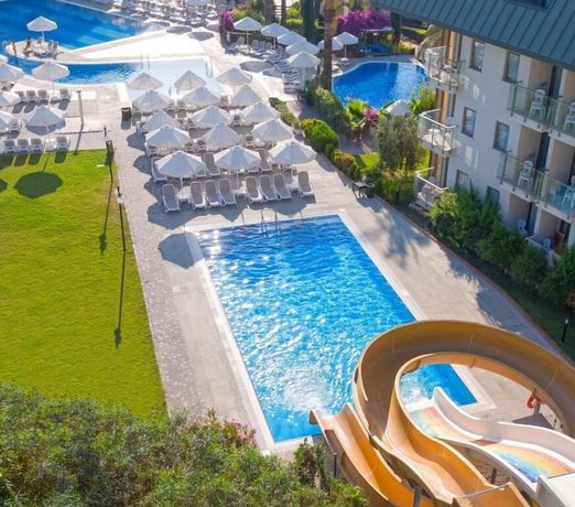 Novum Garden Side Hotel