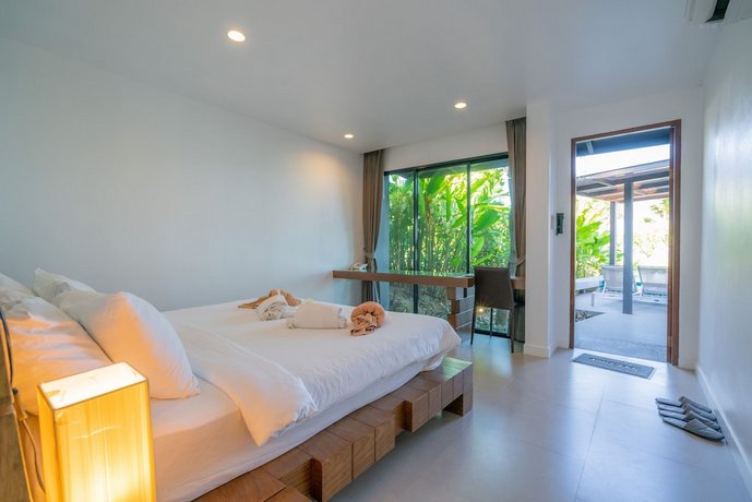 SEAnery Beach Resort