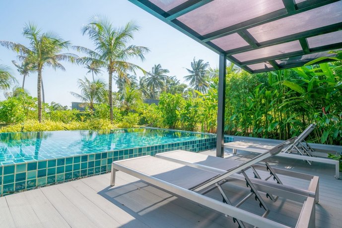 SEAnery Beach Resort