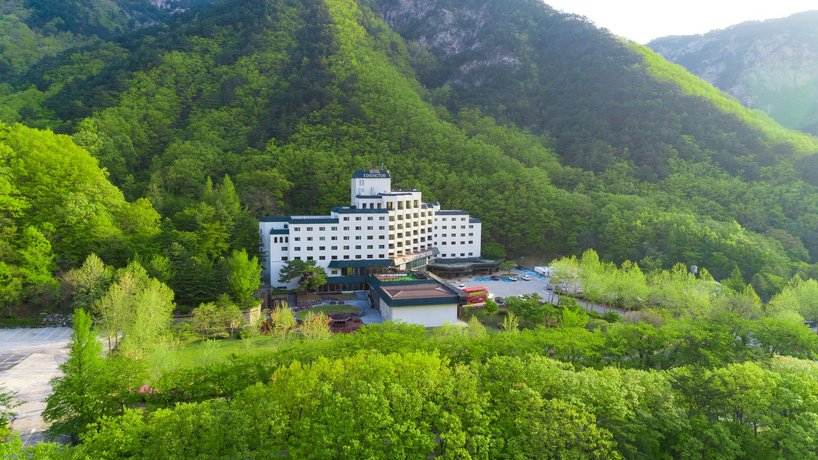 켄싱턴호텔 설악 설악산 마등령 South Korea thumbnail