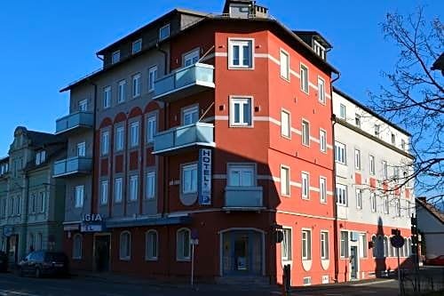 Hotel Aragia Burgruine Greifenfels Austria thumbnail