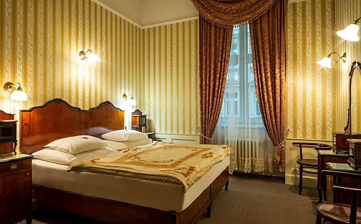 Hotel Praga 1885