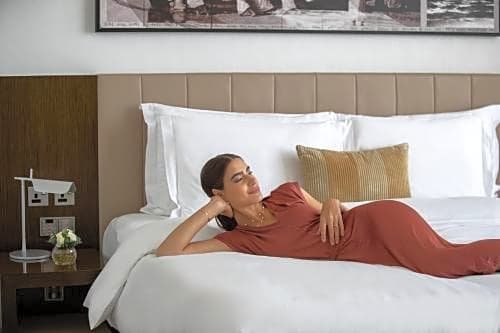 Jumeirah at Etihad Towers (ex. Conrad Abu Dhabi Etihad Towers)