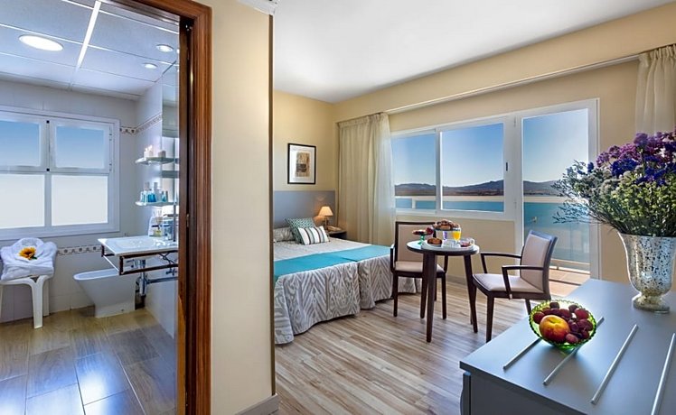 Hotel Cavanna