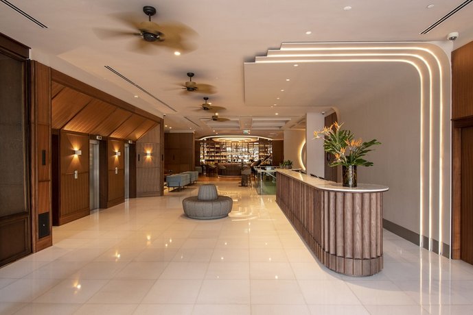 SANA Malhoa Hotel