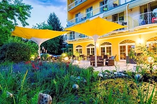 Harmonie Hotel am See Adults Only Egg am Faaker See Austria thumbnail