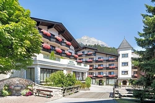 Hotel Jenbacherhof Jenbach Austria thumbnail