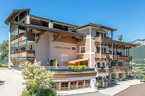 Hotel-Gasthof zur Schonen Aussicht Kitzbuheler Horn Ski Area Austria thumbnail