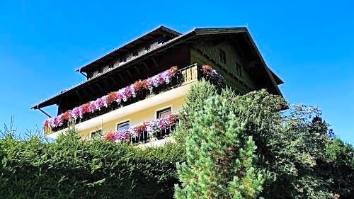 Gasthof zur Gams Donnersbachwald Austria thumbnail