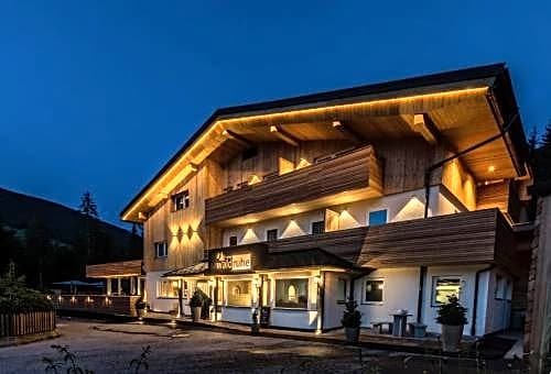 Die Waldruhe das kleine feine Hotel Kartitsch Austria thumbnail
