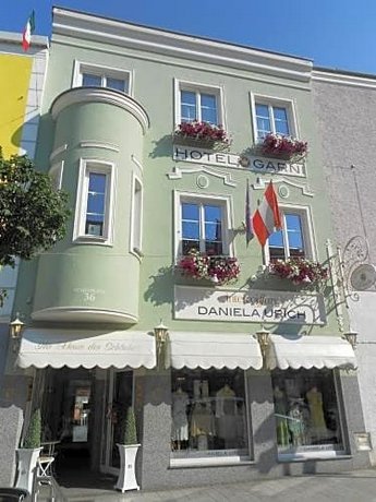 Hotel Garni Daniela Urich Bad Wimsbach-Neydharting Austria thumbnail