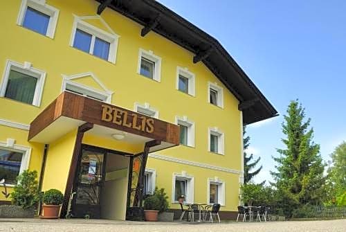 Bellis Hotel Burgruine Glanegg Austria thumbnail