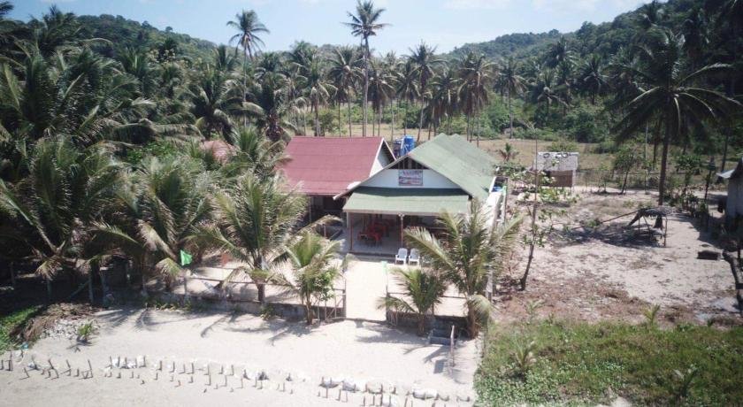 Bucana beachfront guesthouse