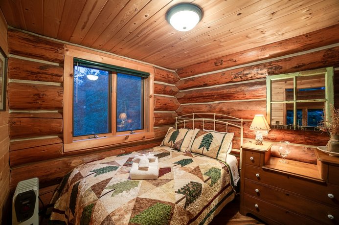 Three Bedroom Cabin - 97MF Seahpo Peak United States thumbnail