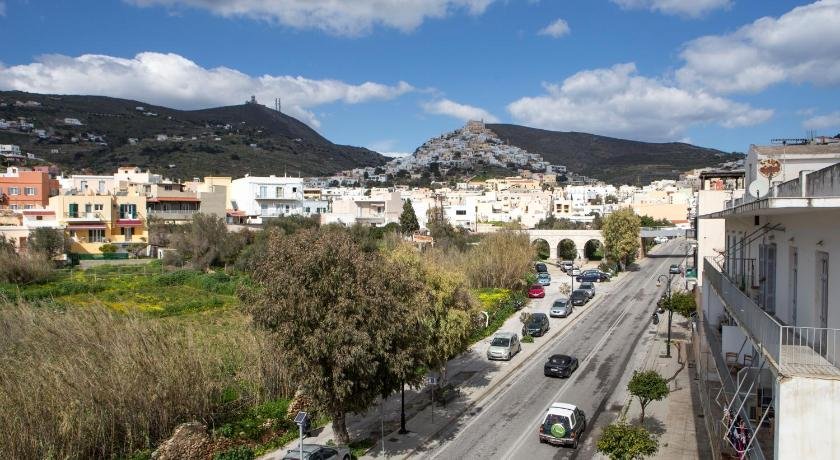 Nice View Apartment In Ermoupoli