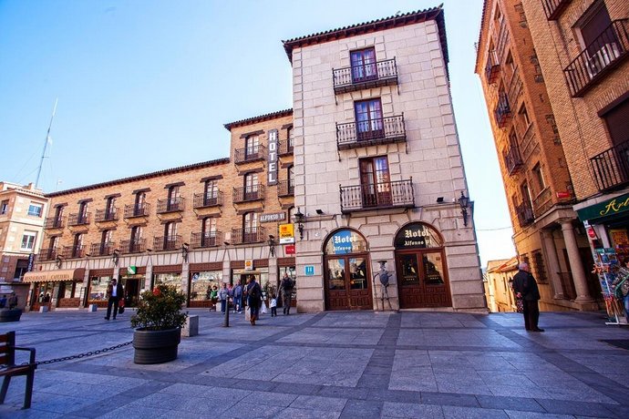 Hotel Sercotel Alfonso VI Puerta del Sol Spain thumbnail
