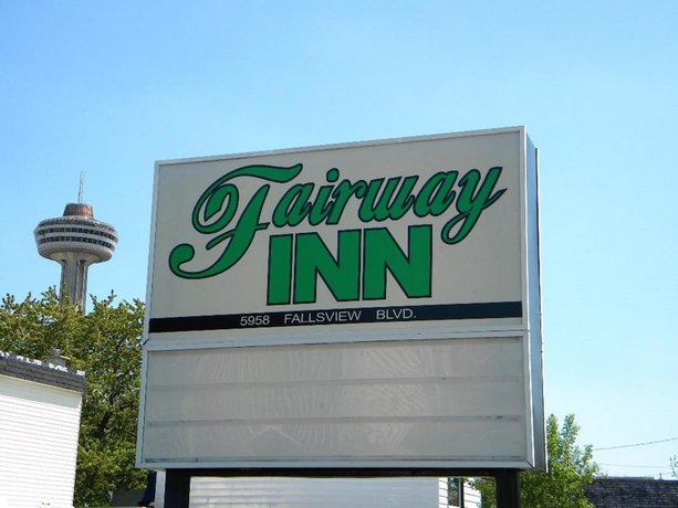 Fairway Inn by the Falls by Elevate Rooms 브래들리 옥타곤 하우스 Canada thumbnail