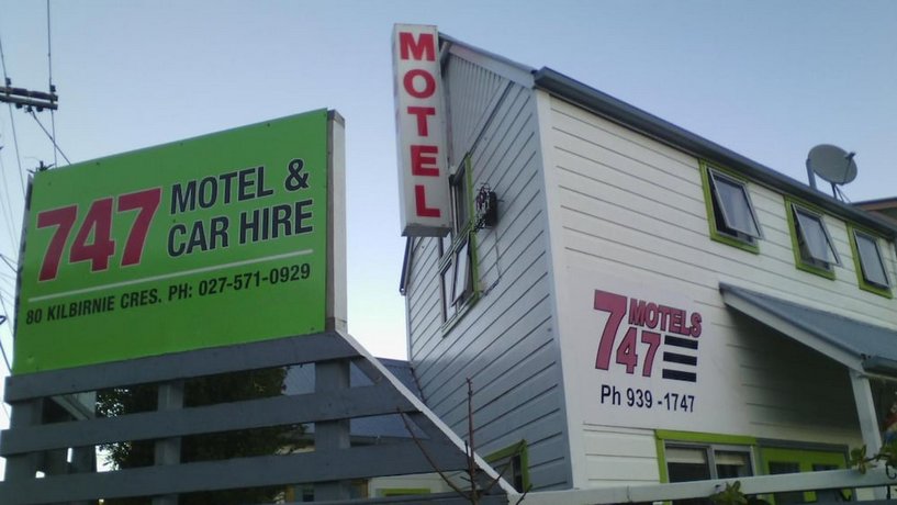 747 Motel & Car Hire ASB Sports Centre New Zealand thumbnail