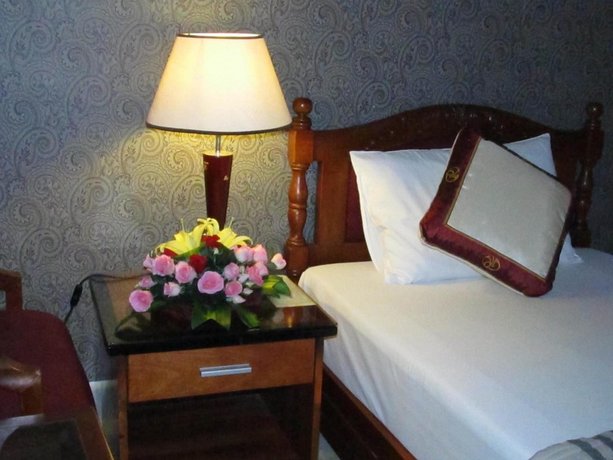 Trung Mai Hotel 픅안회관 Vietnam thumbnail