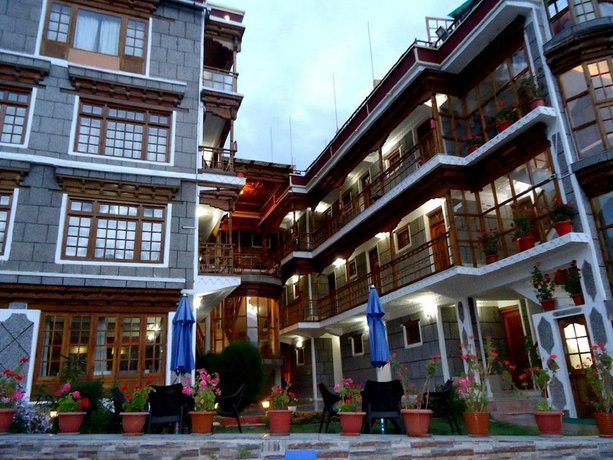 Hotel Royal Palace - Leh Leh Kushok Bakula Rimpoche Airport India thumbnail