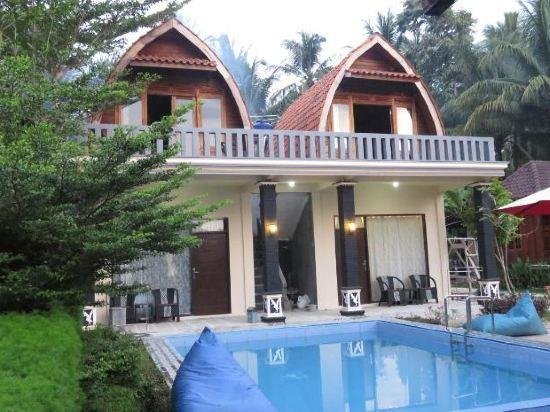 Lovina Krui Surf Resort