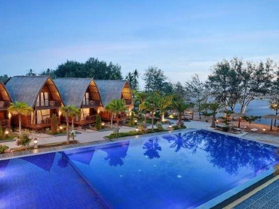 Java Paradise Resort Karimunjawa Islands Indonesia thumbnail